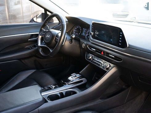 Hyundai Sonata 2019 - фото 19