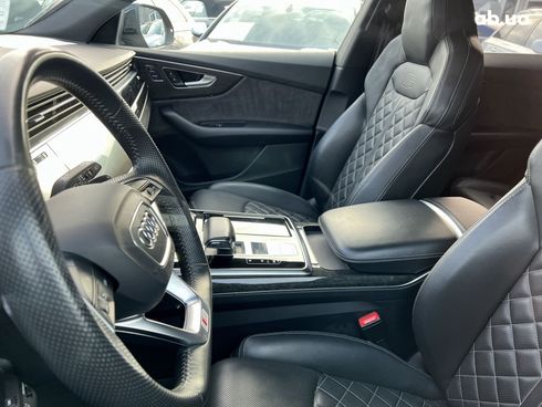 Audi Q8 2020 - фото 22