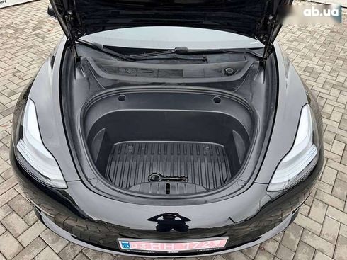 Tesla Model 3 2019 - фото 14