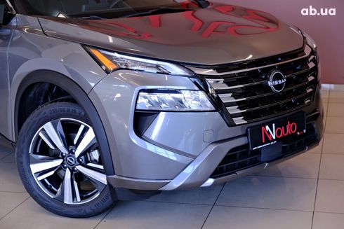 Nissan Rogue 2023 серый - фото 3