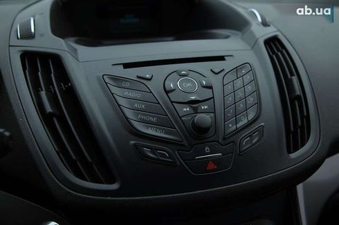 Ford Kuga 2015 - фото 17