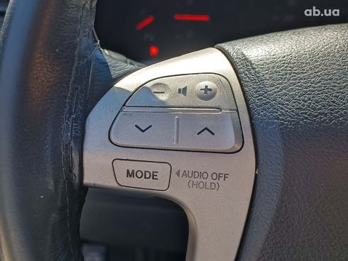 Toyota Camry 2006 серый - фото 18