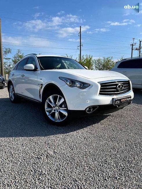 Infiniti QX70 2014 - фото 10