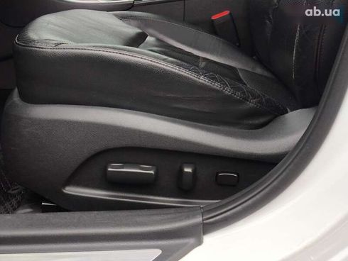 Hyundai Sonata 2010 - фото 14