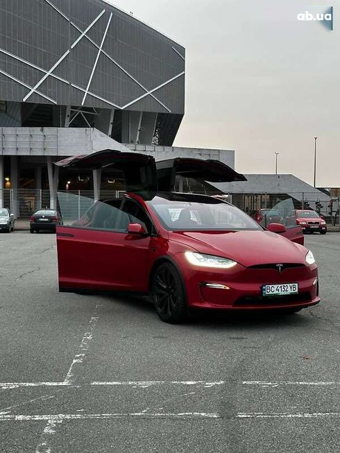 Tesla Model X 2022 - фото 2