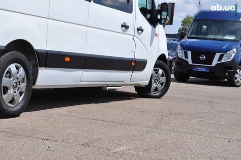 Renault Master 2017 - фото 10