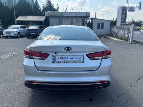 Kia K5 2017 - фото 5