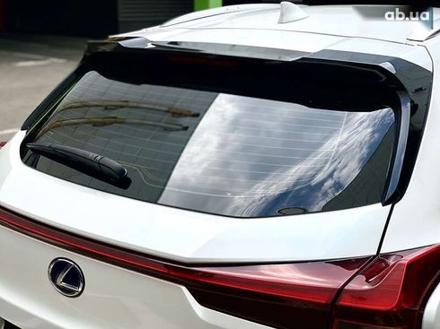 Lexus UX 2021 - фото 23