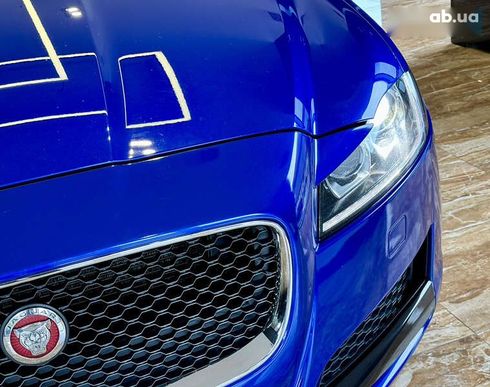 Jaguar XF 2016 - фото 4