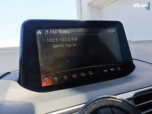 Mazda 3 2017 - фото 20
