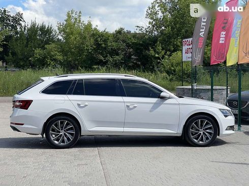 Skoda Superb 2017 - фото 16