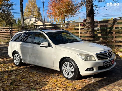 Mercedes-Benz C-Класс 2010 белый - фото 3