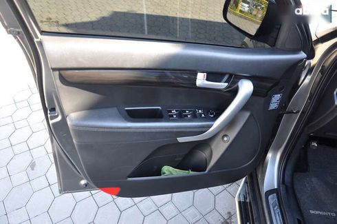 Kia Sorento 2011 - фото 16