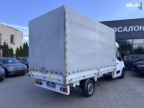 Renault Master 2017 - фото 28