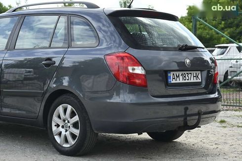 Skoda Fabia 2009 - фото 8