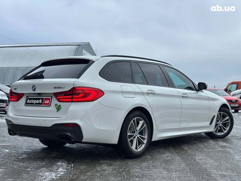 BMW 5 серия 2017 белый - фото 13