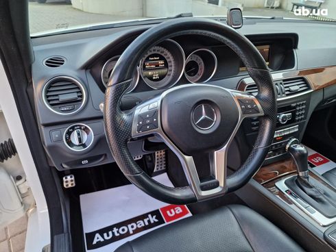 Mercedes-Benz C-Класс 2014 белый - фото 32