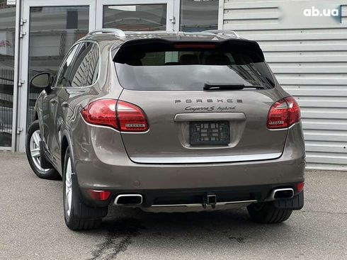 Porsche Cayenne 2012 - фото 8
