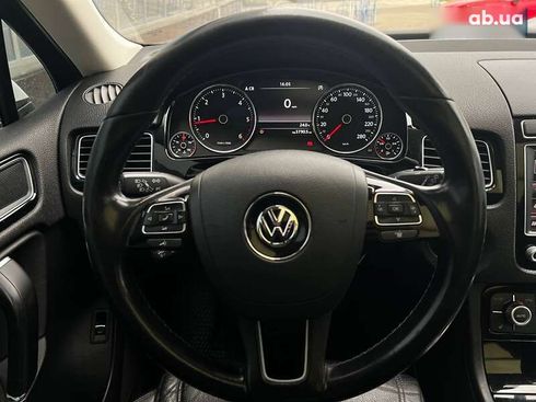 Volkswagen Touareg 2015 - фото 14