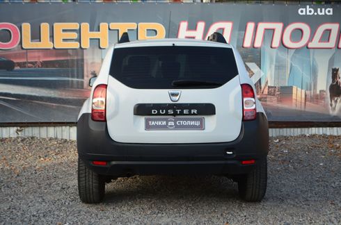 Dacia Duster 2016 белый - фото 5