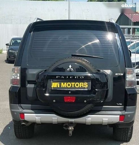 Mitsubishi Pajero Wagon 2008 - фото 19
