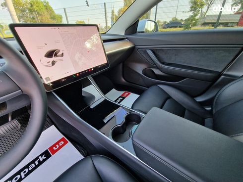 Tesla Model 3 2019 белый - фото 45