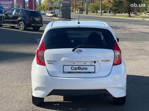 Nissan Versa 2017 - фото 8