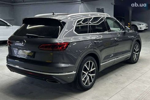 Volkswagen Touareg 2020 - фото 6