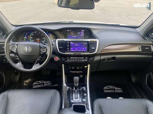 Honda Accord 2017 - фото 14