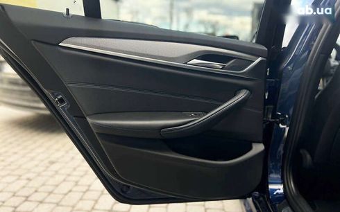 BMW 5 серия 2017 - фото 25