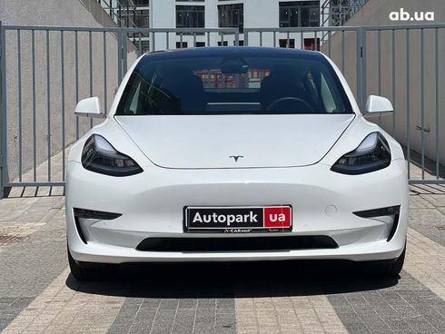 Tesla Model 3 2020 белый - фото 6