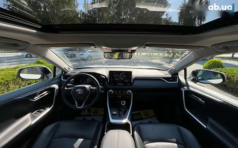 Toyota RAV4 2019 - фото 21