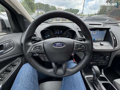 Ford Escape 2017 - фото 27