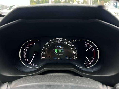 Toyota RAV4 2019 - фото 18