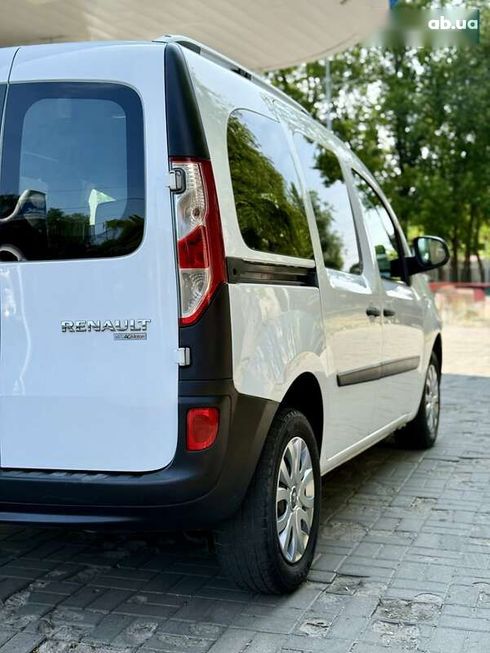 Renault Kangoo 2015 - фото 15