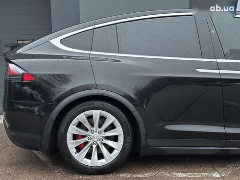 Tesla Model X 2017 - фото 4