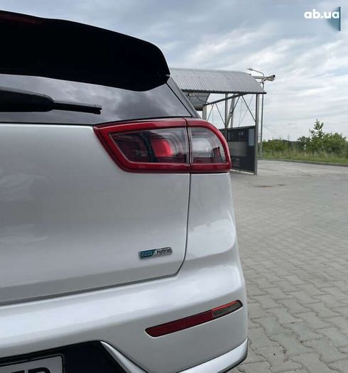 Kia Niro 2017 - фото 8