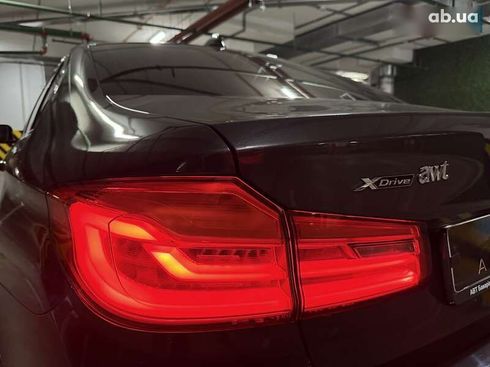 BMW 5 серия 2019 - фото 18