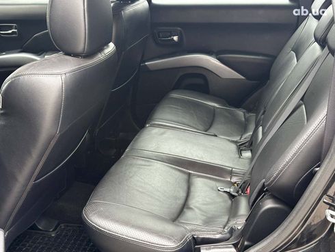 Mitsubishi Outlander 2006 черный - фото 15