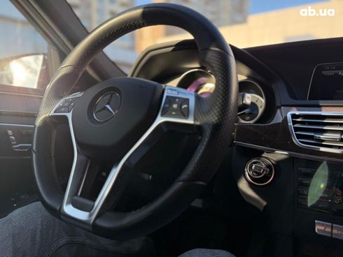 Mercedes-Benz E-Класс 2013 черный - фото 38