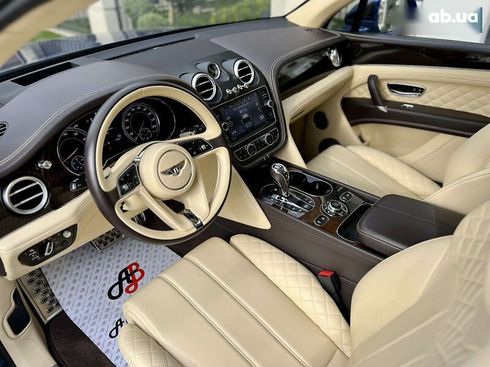 Bentley Bentayga 2017 - фото 26
