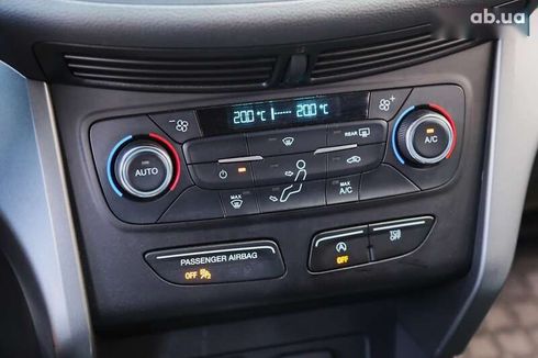 Ford Escape 2016 - фото 22