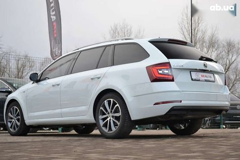 Skoda Octavia 2017 - фото 17