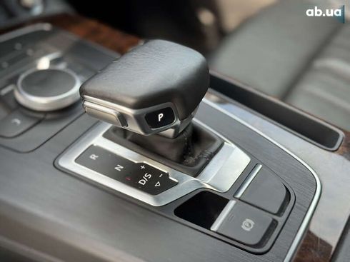 Audi Q5 2020 - фото 16
