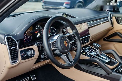 Porsche Cayenne 2022 - фото 20