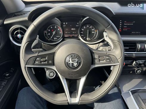 Alfa Romeo Stelvio 2017 - фото 24