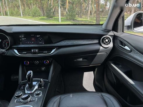 Alfa Romeo Stelvio 2020 - фото 29
