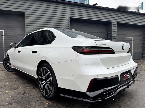 BMW 7 серия 2023 - фото 11