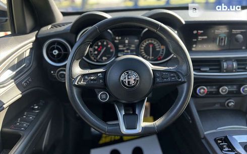 Alfa Romeo Stelvio 2022 - фото 17