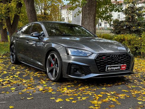 Audi S5 2019 серый - фото 3